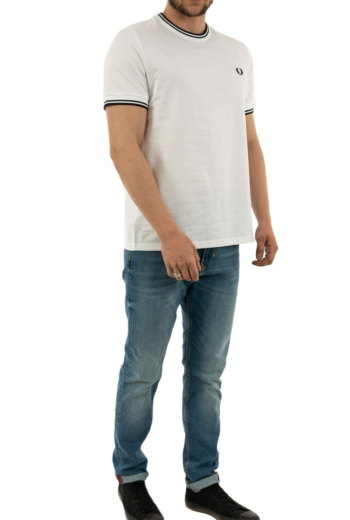 Tee shirt fred perry m1588 100 clasic white