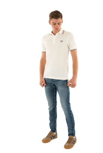 Polos fred perry mm3600 y20 lecr/slvrbl/cnmn